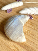 Croissant de lune en pierre de lune