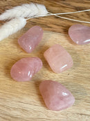 Pierre roulée Quartz Rose (à l'unité)